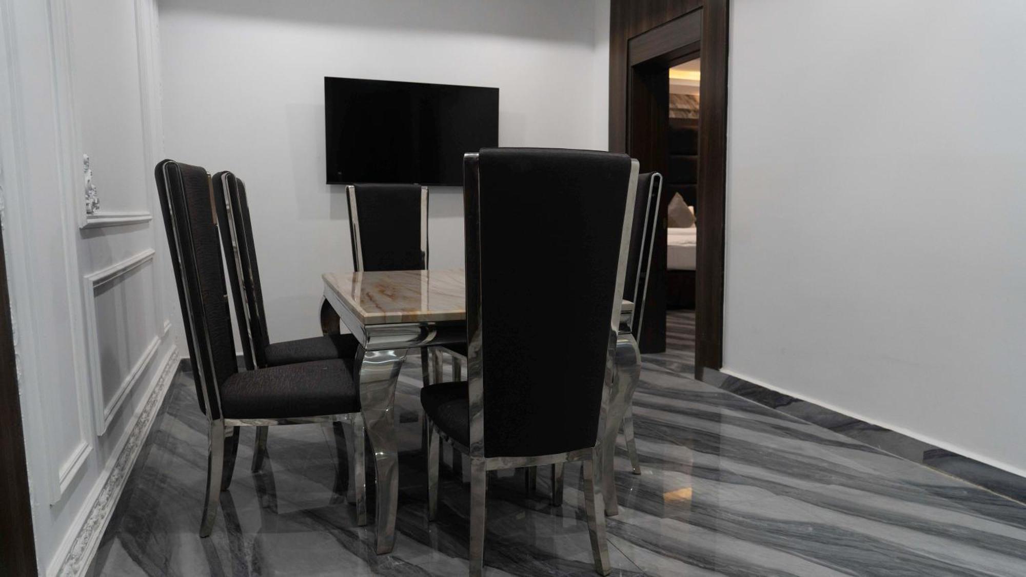 Mcdons Skye Hotel Owerri Exterior photo